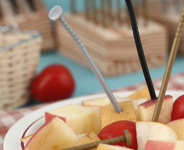 Funky Golden Nails Part Picks (Pack of 18)